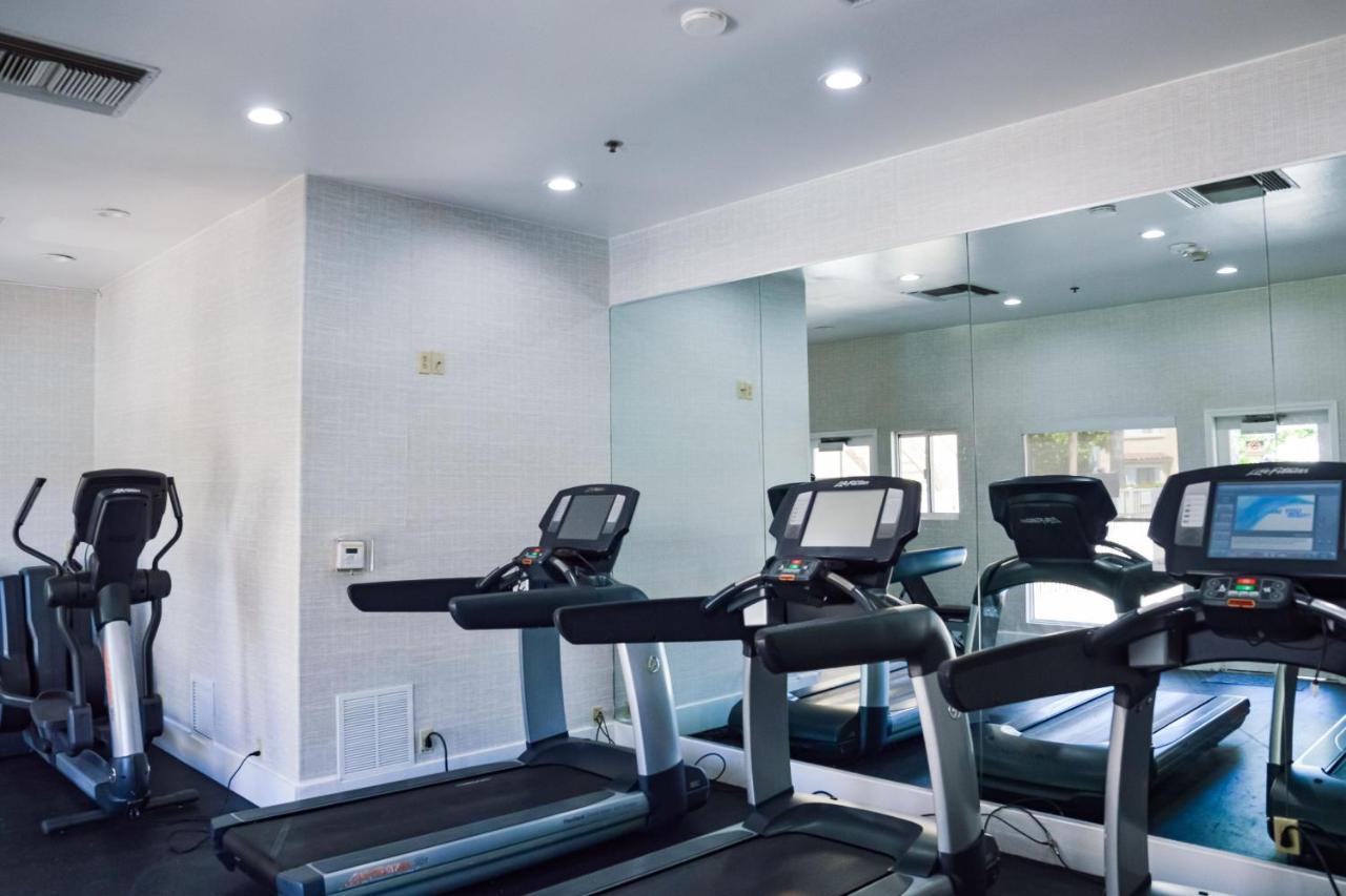 Residence Inn La Mirada Buena Park Екстериор снимка