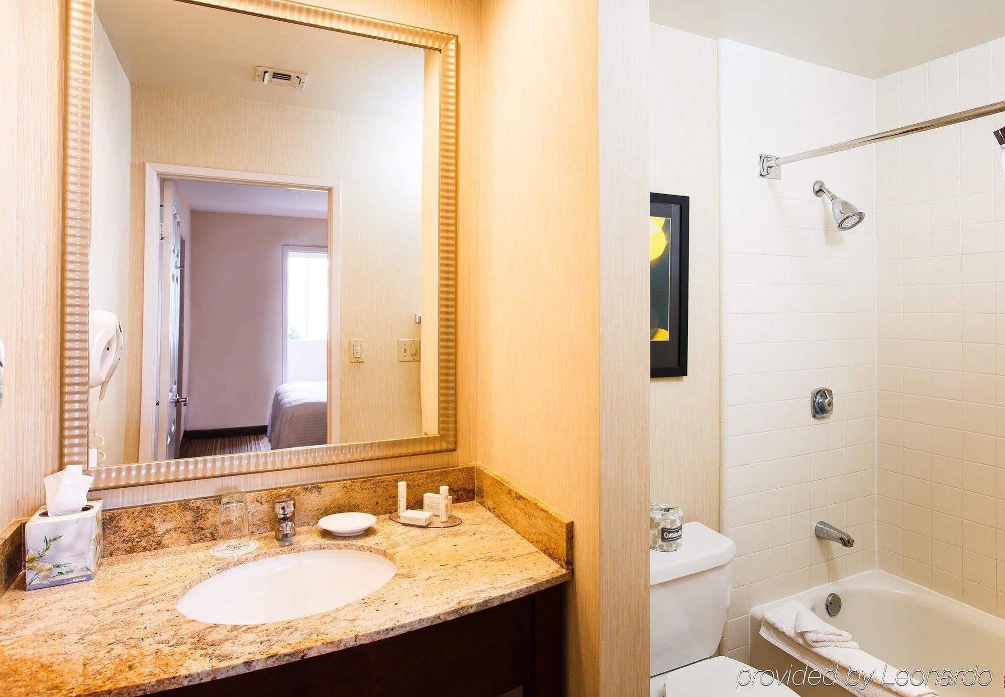 Residence Inn La Mirada Buena Park Екстериор снимка